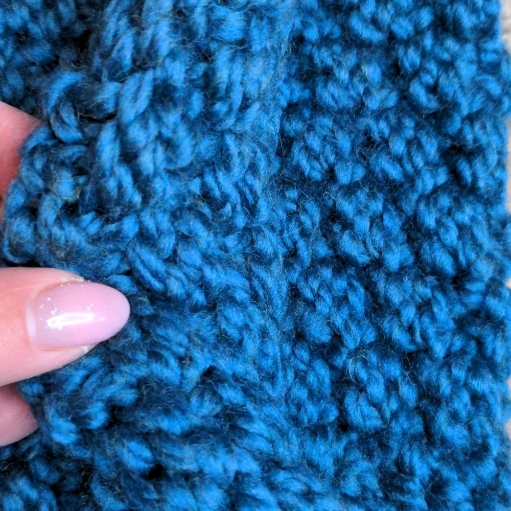 NEW🎇 100% Handmade Knit Beanie Winter Hat • Silky Face Friendly Yarn • Teal